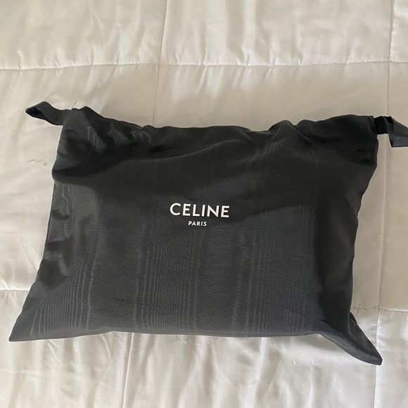 BNIB CELINE CLASSIQUE TRIOMPHE BAG IN CALFSKIN LEATHER BLACK MSRP $4,150 - Picture 5 of 10